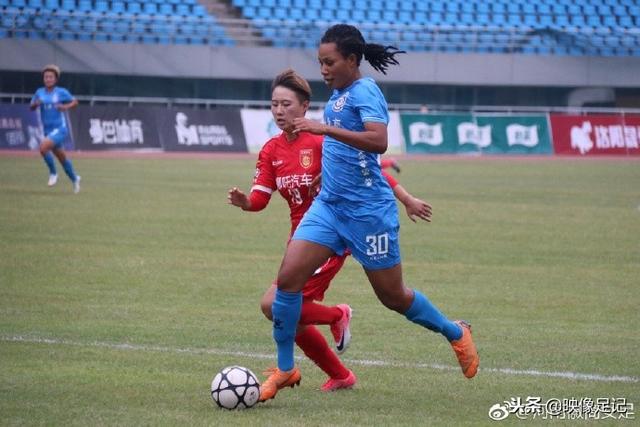 上季常规赛无球移动得分前五中锋：骑士阿伦居首 文班亚马第二